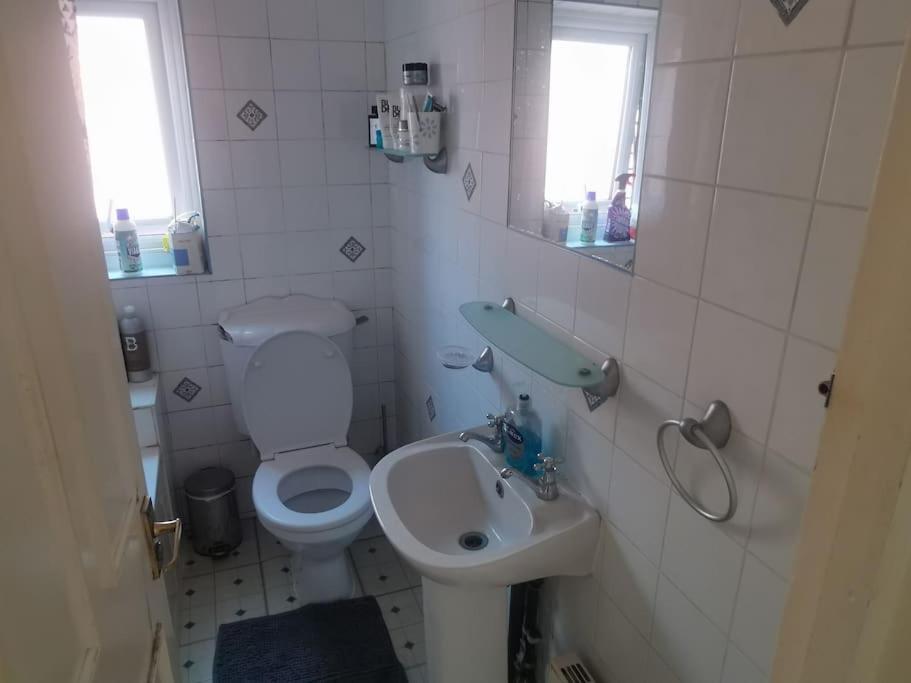 Cosy/Quiet One Bedroom Flat In Harrow Centre Exterior photo