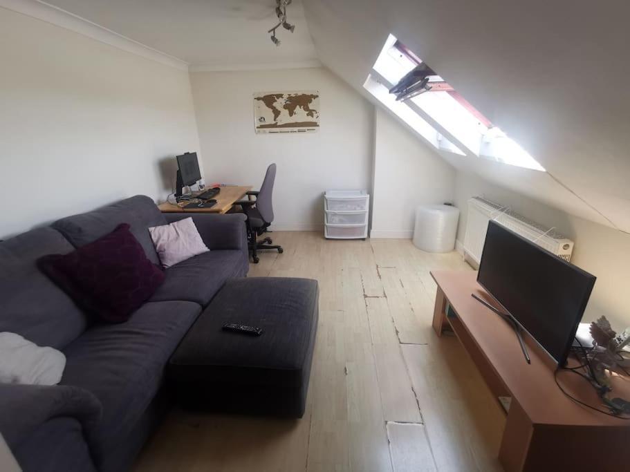 Cosy/Quiet One Bedroom Flat In Harrow Centre Exterior photo